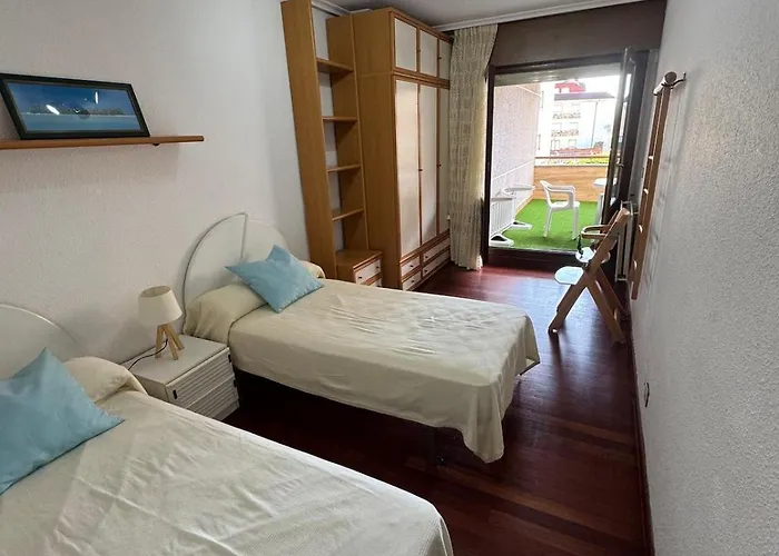 At 20 M De La Playa Apartament *