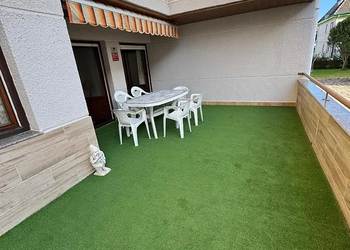 At 20 M De La Playa * Isla Plana